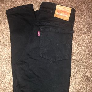 Black Levi’s 501 Jeans